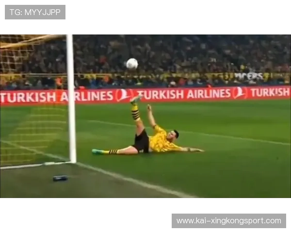 姆巴佩单刀挑射得分再度展现顶级速度